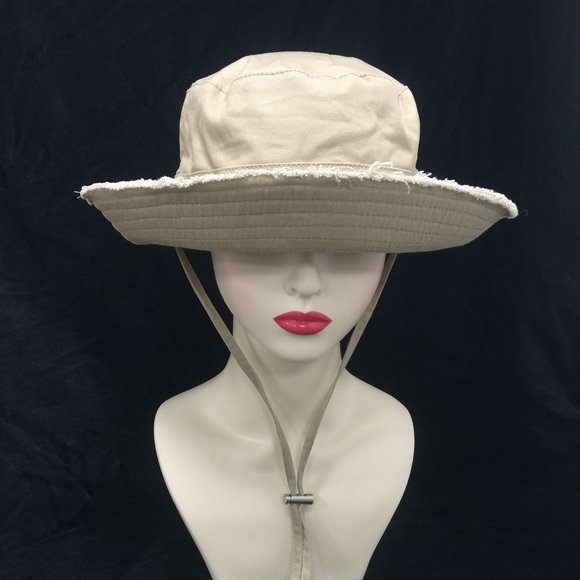 ??Jacquemus Bucket Hat Khaki
